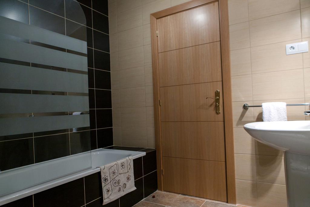 El Balcon De Roda Roda de Isabena Phòng bức ảnh