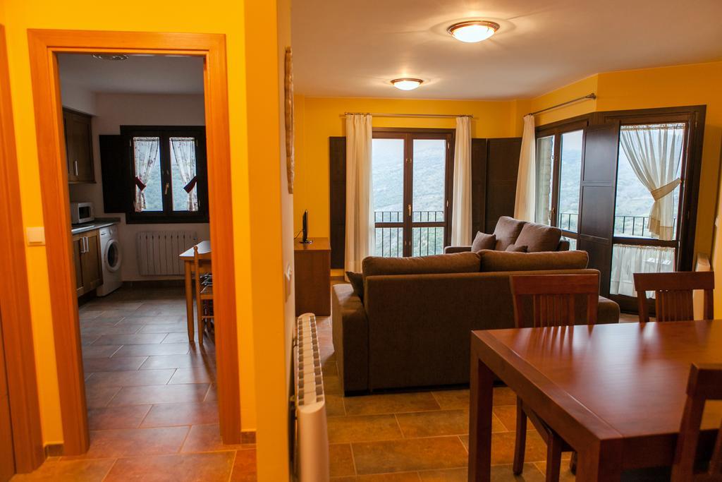El Balcon De Roda Roda de Isabena Phòng bức ảnh